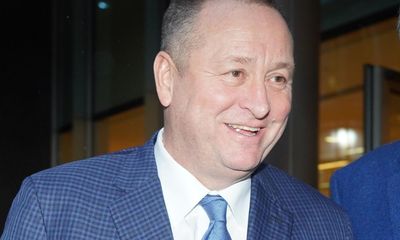 Frasers Group seeks approval for Mike Ashley to cash in £585m in share buyback