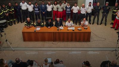 Sicily yacht sinking: Italian prosecutor announces manslaughter investigation after 7 die in boat tragedy