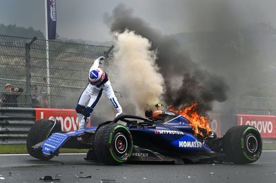 Sargeant destroys Williams F1 car in Dutch GP practice crash