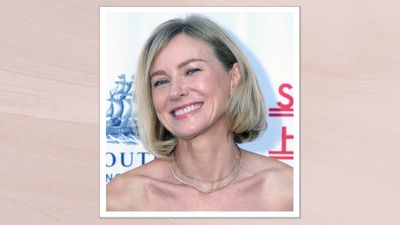 Naomi Watts just gave the blunt bob a chic old Hollywood twist for autumn