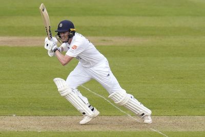 Rain affects title-chasing Essex with only 34 overs bowled against Hampshire