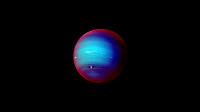 Space photo of the week: 1st-ever close-up of Neptune is Voyager 2's final portrait of a planet