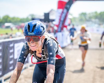 Lauren Stephens repeats at Gravel Worlds while Svendsen tops Zavyalov in men's race