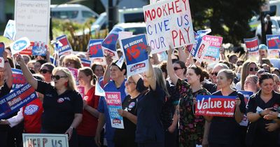 'Absolutely disgusting': Hunter nurses, midwives fight for better pay