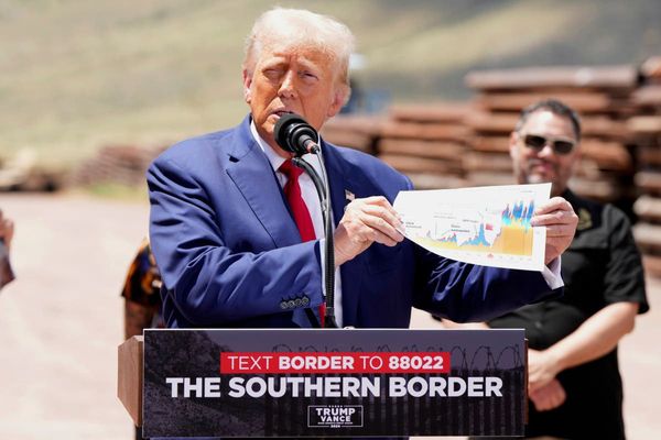 Trump deletes error-strewn early morning social media post about the ‘Powerfulnnz Border’