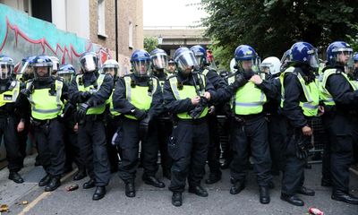 Tens of thousands fill streets on final day of Notting Hill carnival