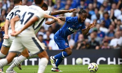 Raheem Sterling wants contract issue resolved before focusing on Chelsea exit