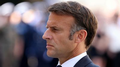 Macron rules out naming left-wing PM, extends talks to end deadlock