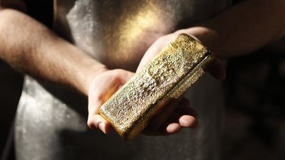 Billion-dollar gold mine still alive after key meeting