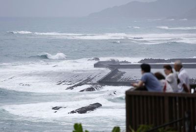 Typhoon Shanshan threatens heavy rain and traffic disruption in southwestern Japan