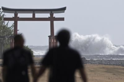 Typhoon Shanshan Approaching Japan With Heavy Rain And Winds