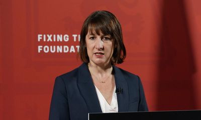 Rachel Reeves to extend support fund to help poorest households