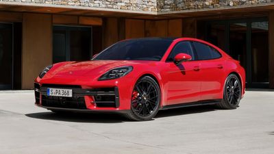 The Electric Porsche Panamera Won't Kill the Gas Car