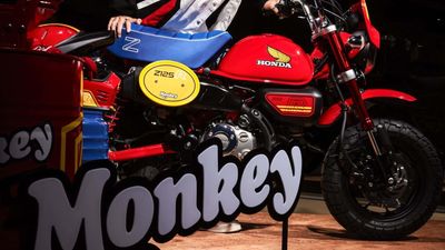 This Honda Monkey Comes With a Matching Helmet, You Must See It