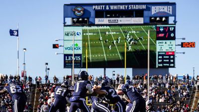 Forde-Yard Dash: Do Not Move to the Big 12, UConn. It’s a Trap.