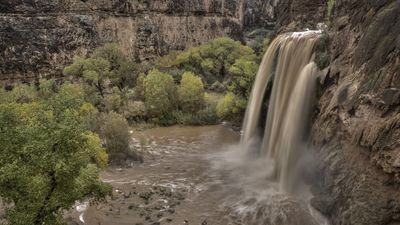 Video shows tourists sheltering in caves from Grand Canyon’s killer flash floods