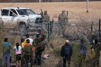 Tren de Aragua gang members continue to cross into the U.S. through Texas, Mexican authorities warn