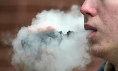 Vapes should be sold behind the counter like cigarettes, says BMA