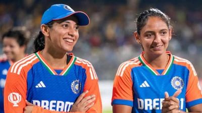 Familiar faces in India's squad for Women's T20 World Cup