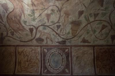 Ancient Roman Tombs With Magnificent Wall Paintings Unveiled