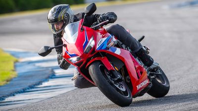 Honda's E-Clutch Motorcycle Is Actually Great