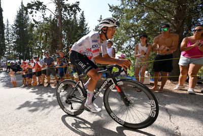 Isaac del Toro tests positive for COVID-19 at Vuelta a España but cleared to race