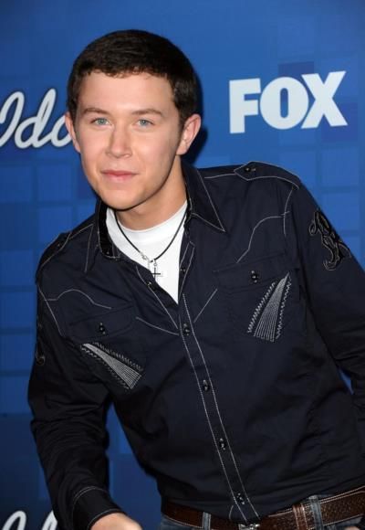 Scotty Mccreery Halts Show To Address Alleged Assault Incident