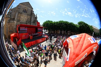 As one Vuelta a España rider soldiers on with symptoms, has the Covid bubble burst?