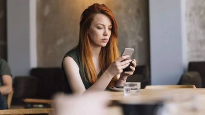 5 ways emotional dependency can ruin romantic bonds