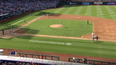 Jose Altuve Catches Bryce Harper Snoozing to Steal Home in Astros-Phillies