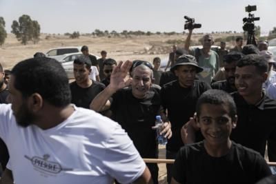 Israeli Bedouin Village Faces Demolition Despite Hero's Return