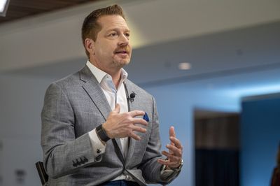 CrowdStrike CEO celebrates 'resilient' earnings after massive Windows crash