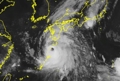 Powerful Typhoon Shanshan Slams Into Southern Japan