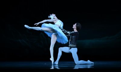 State Ballet of Georgia: Swan Lake review – flashes of terror amid endless stops for applause