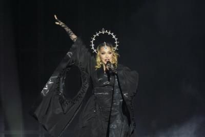 Madonna's 'Like A Prayer' Climbs To No. 40 In UK