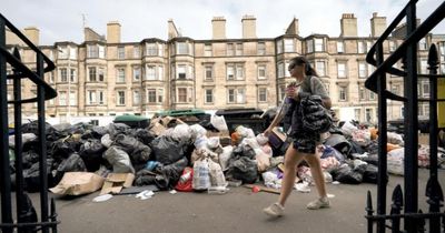 Trade union suspends bin strikes after accepting new pay offer