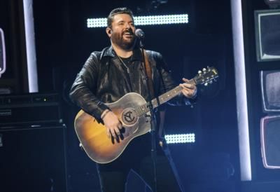 Chris Young's Album Featuring David Bowie Connection Climbing Country Charts