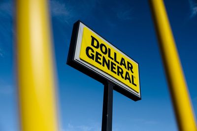 Why Dollar General Stock Is Headed Toward Its Worst Day Ever