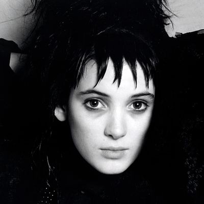 Winona Ryder Says Schoolmates Called Her a “Witch” and a "Freak" After Starring in ‘Beetlejuice’