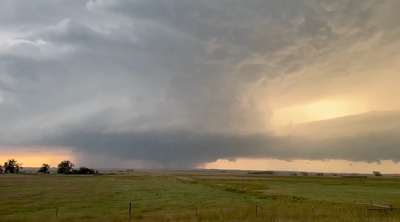 Stunning videos show massive tornadoes tear through Dakotas