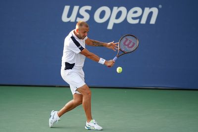 Dan Evans backs up marathon win to cruise into US Open third round