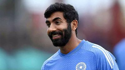 'I respect everyone, but...': Jasprit Bumrah 'smartly' tells who are batsmen tough to bowl to - Watch
