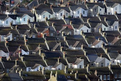 Annual UK house price growth increases at fastest rate since 2022