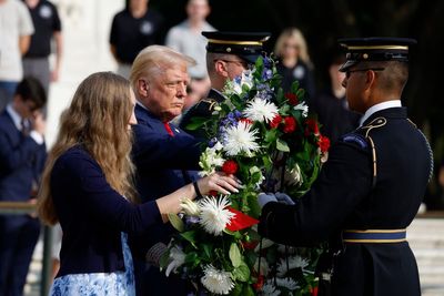 Democrats pressing Arlington National Cemetery to release log report into Trump photo-op scandal