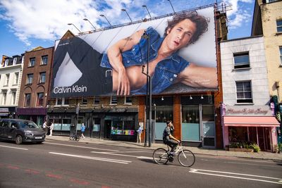 Huge Jeremy Allen White billboard sparks planning row in Hackney