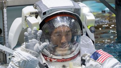 Former U.S. Navy Seal Jonny Kim will be 1st Korean-American astronaut on ISS in March 2025