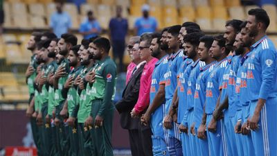 Team India's 'safety' not sure, former Pakistan star advises hybrid Champions Trophy