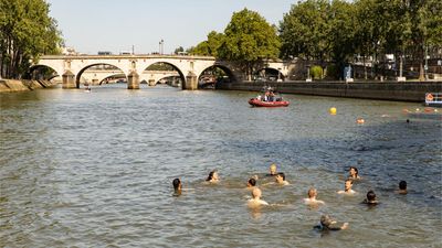 Seine swimming to return to heart of Paris after century of bans