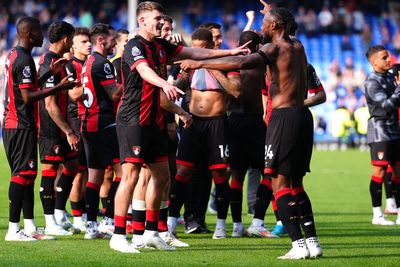 Bournemouth stun Everton with late comeback as 10-man Arsenal held by Brighton