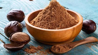 5 simple ways to have nutmeg or jaiphal for weight loss